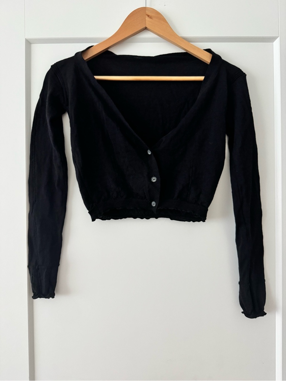 Jacquemus Black Cropped V-Neck Button Cardigan